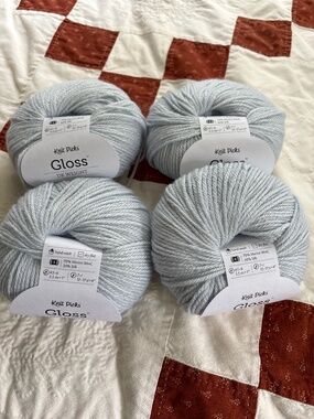 Knit Picks Gloss DK yarn